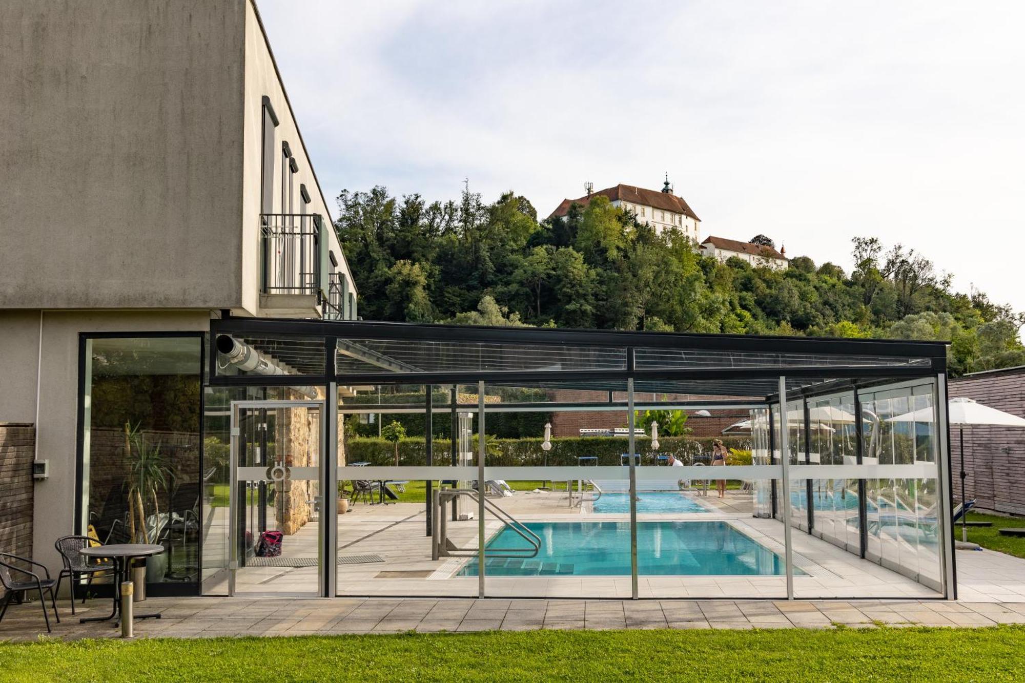 Kaiser Von Oesterreich, Historik- Und Thermalhotel Bad Radkersburg Bagian luar foto